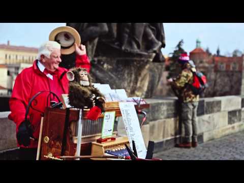 PRAHA 2014 - beer, street, music
