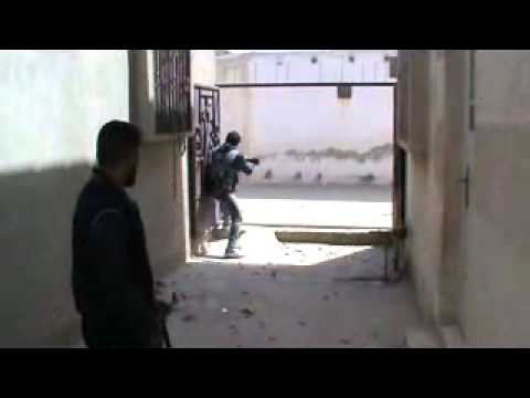 اشتباكات بين عناصر كتيبة ثوار البياضة وقوات النظام في حي دير بعلبة