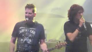 Moist - Believe Me/Ophelia (Live @ Festival d&#39;été de Québec)