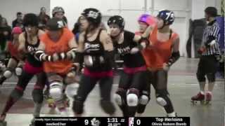 preview picture of video 'Toronto TORD D-VAS vs Royal City RCRG Herloins P1 Roller Derby Oct 20 2012'