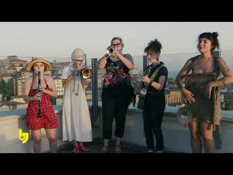 Shake 'Em Up Jazz Band @ Torre degli Sciri