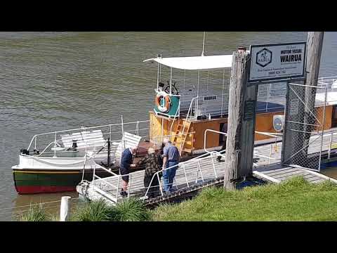 Passeios de barco no rio Whanganui na Nova Zelândia