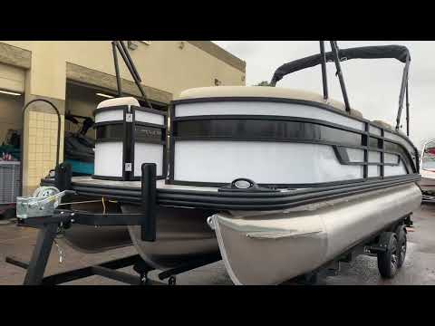 2023 Lowe SS230 Tritoon Boat 250 Mercury
