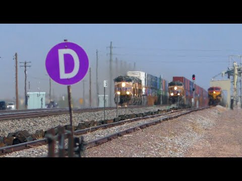 70MPH Train Race on UP Sunset Route