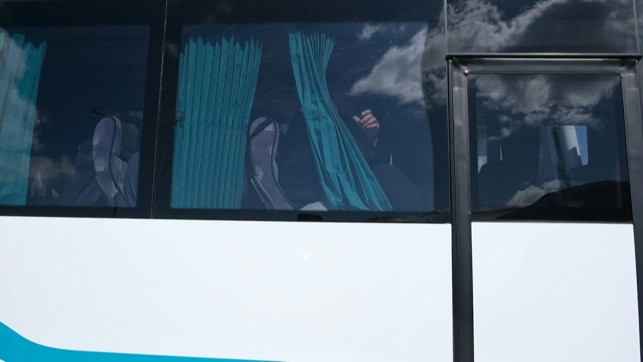 Video | Iranian women's football team crosses border into Iran | AFP