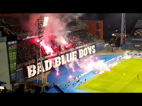 AMAZING BAD BLUE BOYS PYRO SHOW! - DINAMO ZAGREB FANS