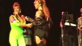 Download lagu Mariah Carey back vocal Brenda K star mp3