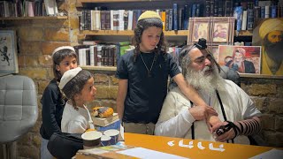 הרב שלום סבג✨רבנו הציל אותי אבל מה עם שאר הצדיקים ?-ל׳ בשבט ה׳תשפ״ו דן בן יעקב🇮🇱 (הרב שלום סבג) - התמונה מוצגת ישירות מתוך אתר האינטרנט יוטיוב. זכויות היוצרים בתמונה שייכות ליוצרה. קישור קרדיט למקור התוכן נמצא בתוך דף הסרטון