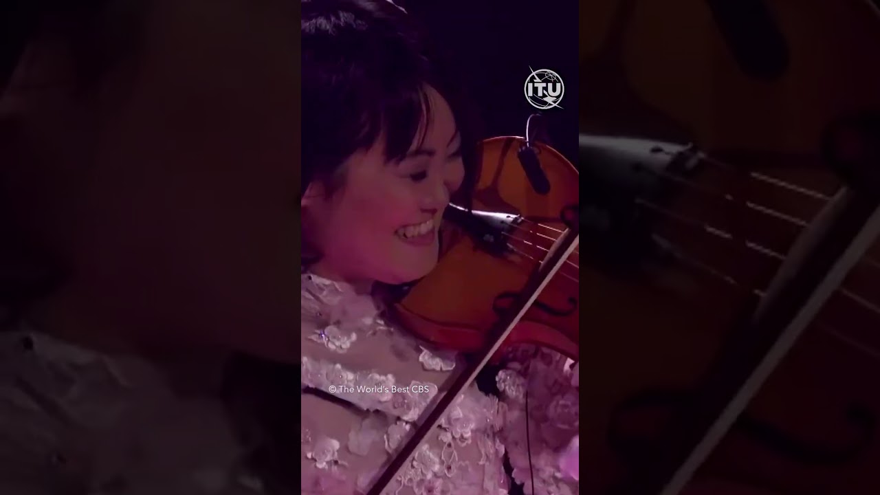🎻 Meet Manami Ito, the world’s first violinist with a prosthetic arm