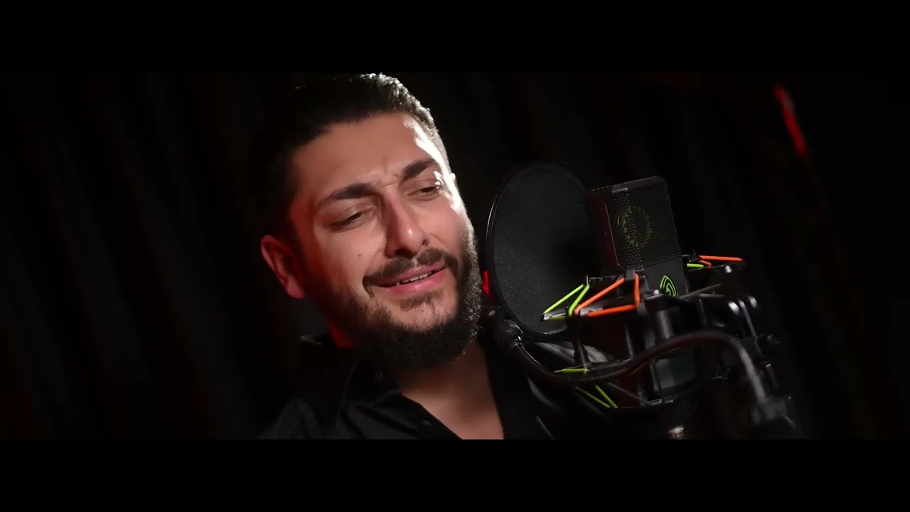 Diverse Manele - 🎵 Toni de la Brasov 🎵Mama mea icoana sfanta 🎵