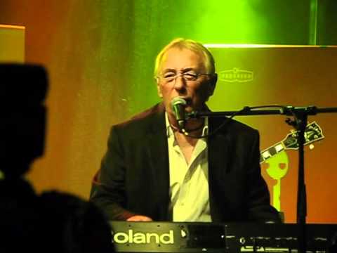 Oliver Dragojevič & Dupini feat. Vilibald Kovač - Morski Vuk (Koprivnica 12.2.2011)