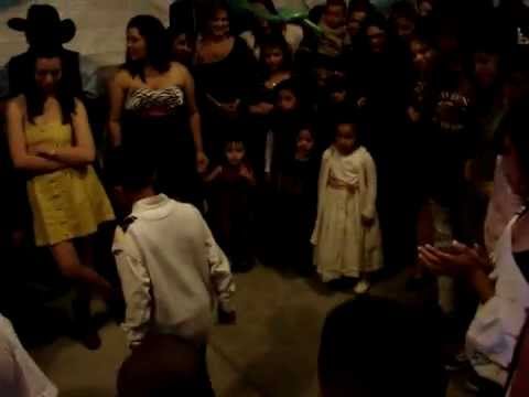 Federico Dancing Techno