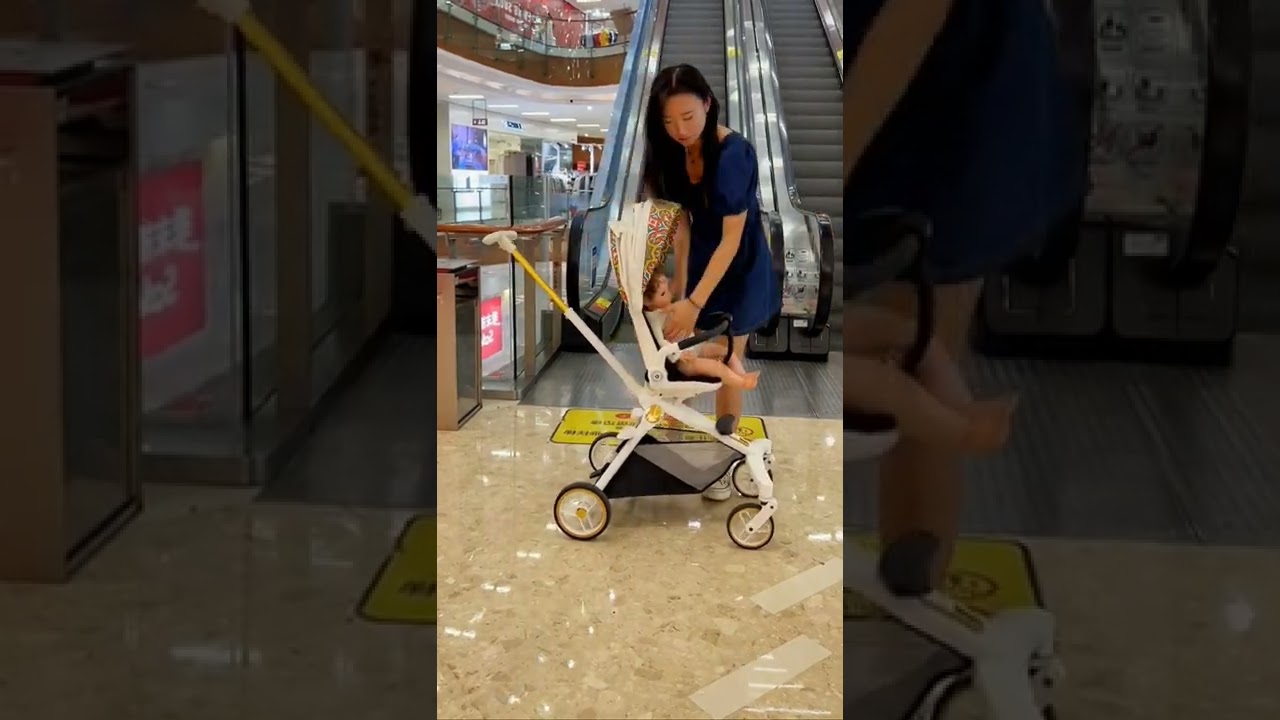 Adjust the angle to make the baby sit more comfortable. #stroller #kids #babystroller #momtok #fyp