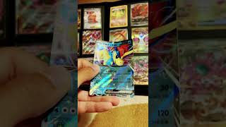 Japanese Pokémon cards have blue line btw #pokemoncards #pokemon