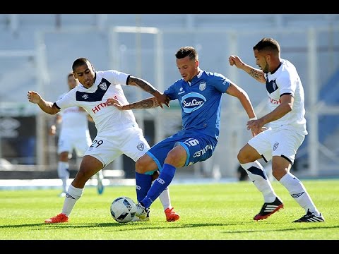 Vélez le ganó a Rafaela en un duelo clave por el descenso