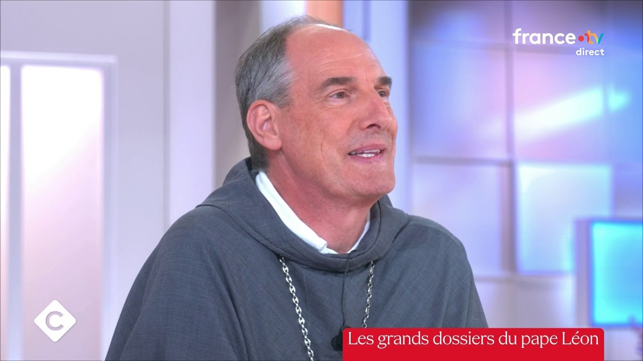 Engouement historique pour la messe géante du pape à Paris