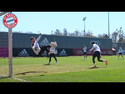World-class saves by Neuer & Ulreich - FC Bayern Cross Challenge #3