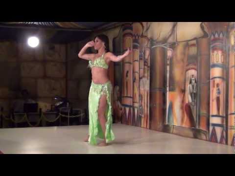 Mahayla Shey Luxor - Show das Estrelas - 17 Mar 2013