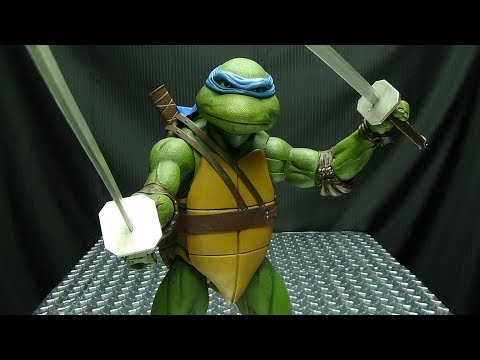 NECA Teenage Mutant Ninja Turtles 1/4 scale LEONARDO: EmGo's Ninja Turtles Reviews N' Stuff