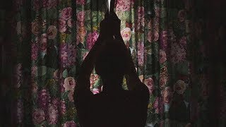 Ivy Adara - Famous (Lyrics / Lyric Video)