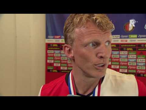 Dirk Kuyt na afloop van de kampioenswedstrijd tegen Heracles Almelo