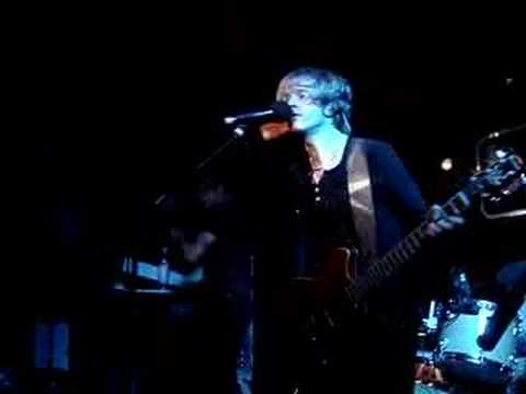 Delays - Nearer than Heaven (Live @ Camden Barfly)