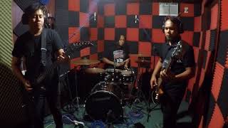 Love And Death - Lo lamento (cover) Estatura