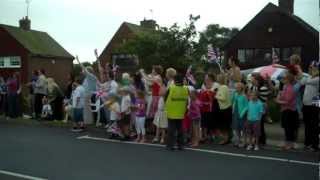 preview picture of video 'Olympic Torch  Pevensey Bay  East Sussex on 17th July 2012'
