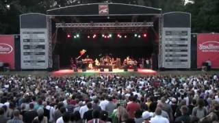Damian Marley &amp; Nas - Could You Be Loved  [Live in Hamburg, Germany 7/13/2010]
