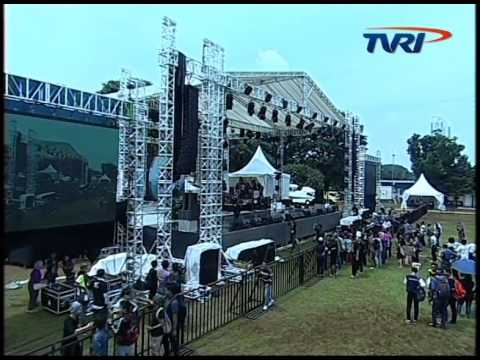 Jakarta Music Festival NENG OSHIN