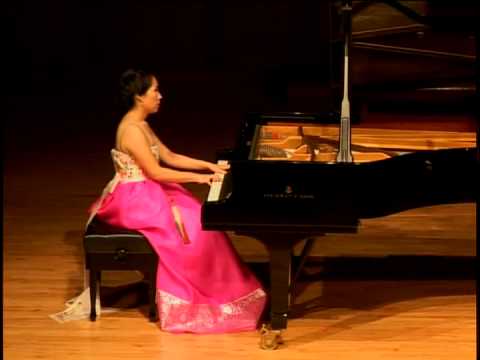 Pianist Hae-Na Jee in Korea - J. Brahms - Klavierstucke Op. 118