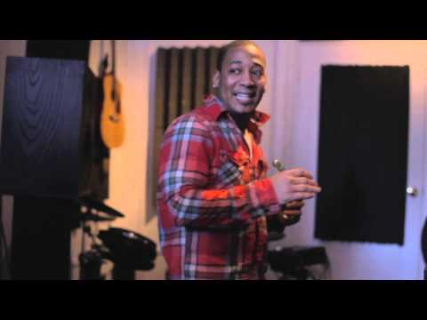 Kerry Blu : Can you hear me? Ep. 1