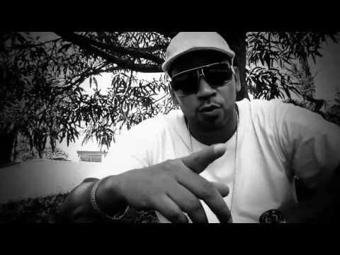 Tony Lenta -  Yo Fumo Melaza (Official Video)