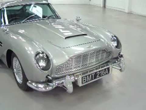 James Bond Aston Martin DB5 Machine Guns & No Plate