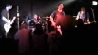 14 - Shake Me (live in Leeds 1995)