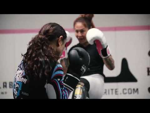 Pro wrestling Champion Thunder Rosa (AEW) Dojo Storms Cris Cyborg MMA's only Grand Slam Champion