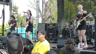 The Regrettes - Juicebox Baby - WHEN WE WERE YOUNG 2017