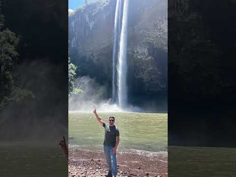 Cascata do Chuvisqueiro localizada na cidade de Riozinho no Rio Grande do Sul#cascata #offroad #fyp