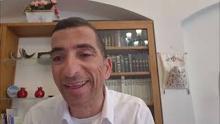 מפירות הכרם | פרשת בהעלֹתך | הרב שמעון שושן (ישיבת כרם ביבנה) - התמונה מוצגת ישירות מתוך אתר האינטרנט יוטיוב. זכויות היוצרים בתמונה שייכות ליוצרה. קישור קרדיט למקור התוכן נמצא בתוך דף הסרטון