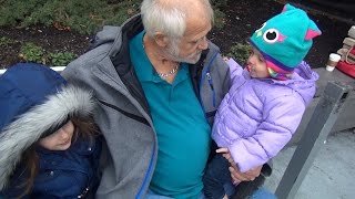 GRANDPA REUNITES WITH HIS DAUGHTER