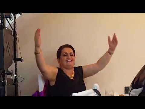 Pipzat e gjata - Edi Xonit Arben Gjeloshi Fatmira Brecani live ne dasma Shqiptare