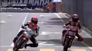 Download lagu HAHA ! FUNNY ACCIDENT CRASH BALAPAN ROAD RACE LUCU BANGET mp3