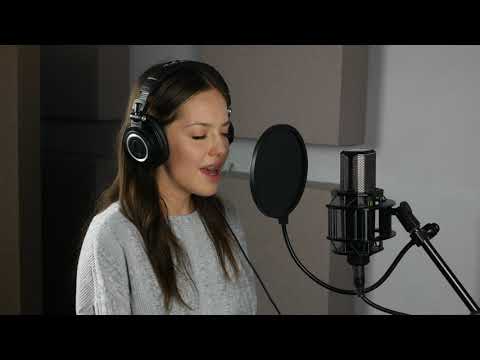 Amelia Ciesielska - Turning Tables (Adele cover)