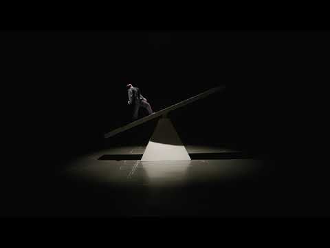 M♾N Theatre installation performance Floating