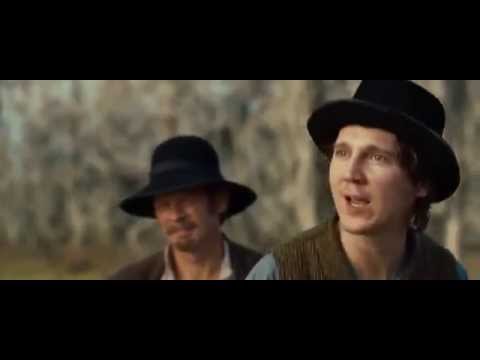 Paul Dano canta 'Run, nigger, run!' Cena emblemática do filme 12 Anos de Escravidão (LEGENDADO)