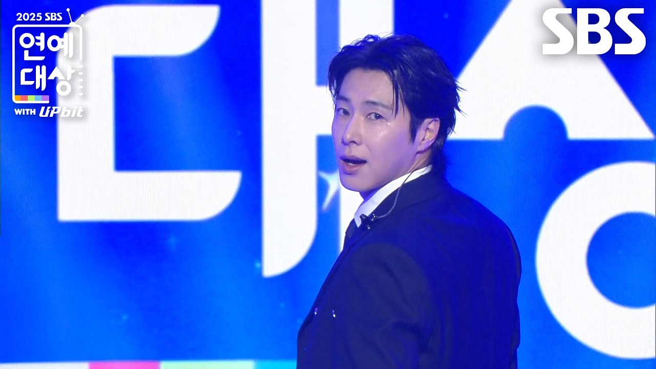 유노윤호, 강렬한 퍼포먼스로 완성한 축하무대 ＜Thank U×Stretch＞♬