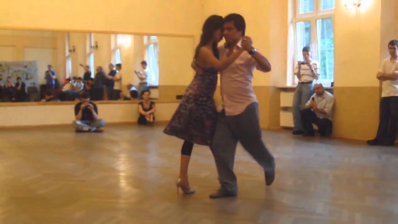 Sebastian Achaval and Roxana Suarez 048