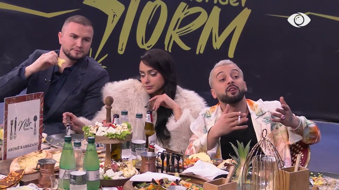 “Me ty, eksperiencën tënde zihemi si të duash”/ Valbona-Gjestit: Tani që zyrtarizove lidhjen…