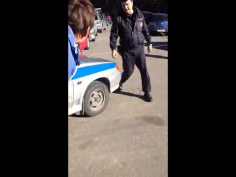 Полицейский беспредел. Спб, юбилейный квартал.
