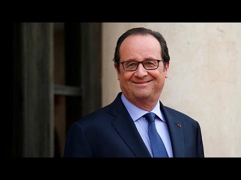 حلاق هولاند يتقاضى 9895 شهريا